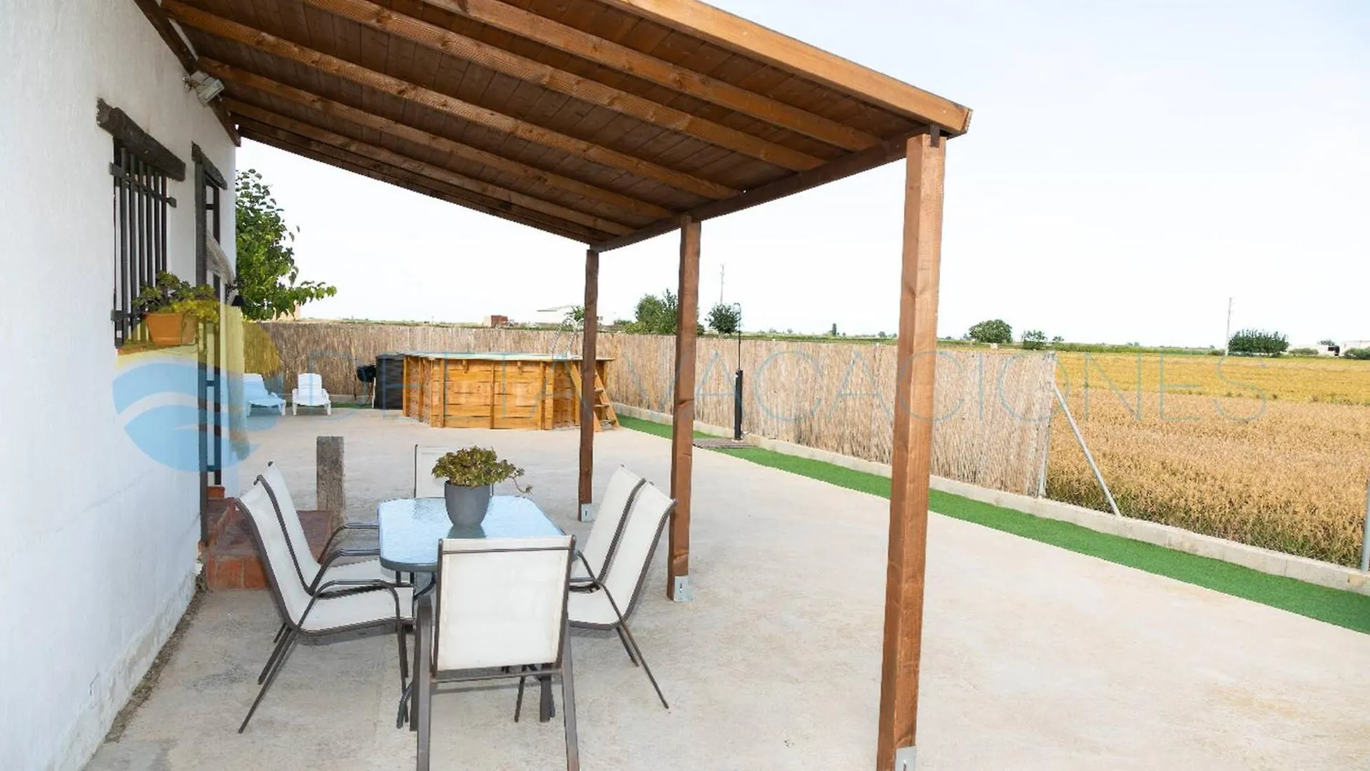 Illa - Casa rural aislada con piscina y cerca playa de la Marquesa Deltebre 0*,  España
